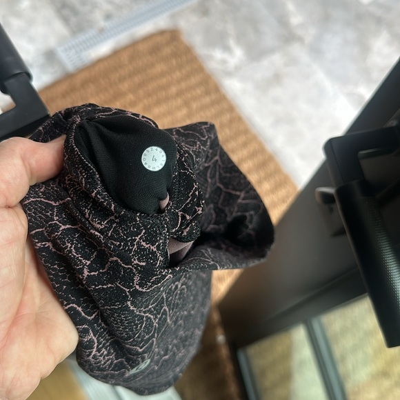 Lululemon align crop leggings - Picture 4 of 4